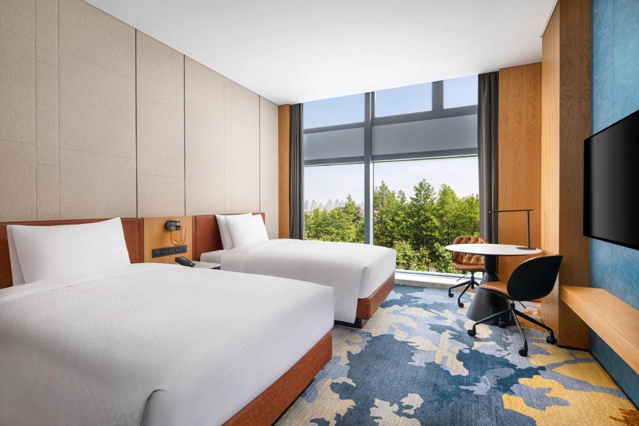 Four Points By Sheraton Jiading 5*