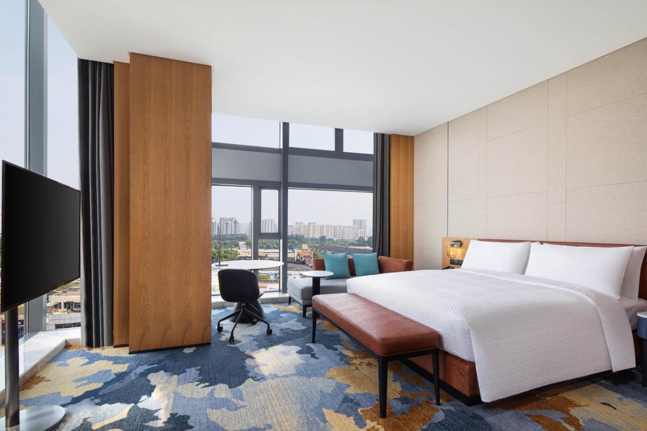 Four Points By Sheraton Jiading 5*