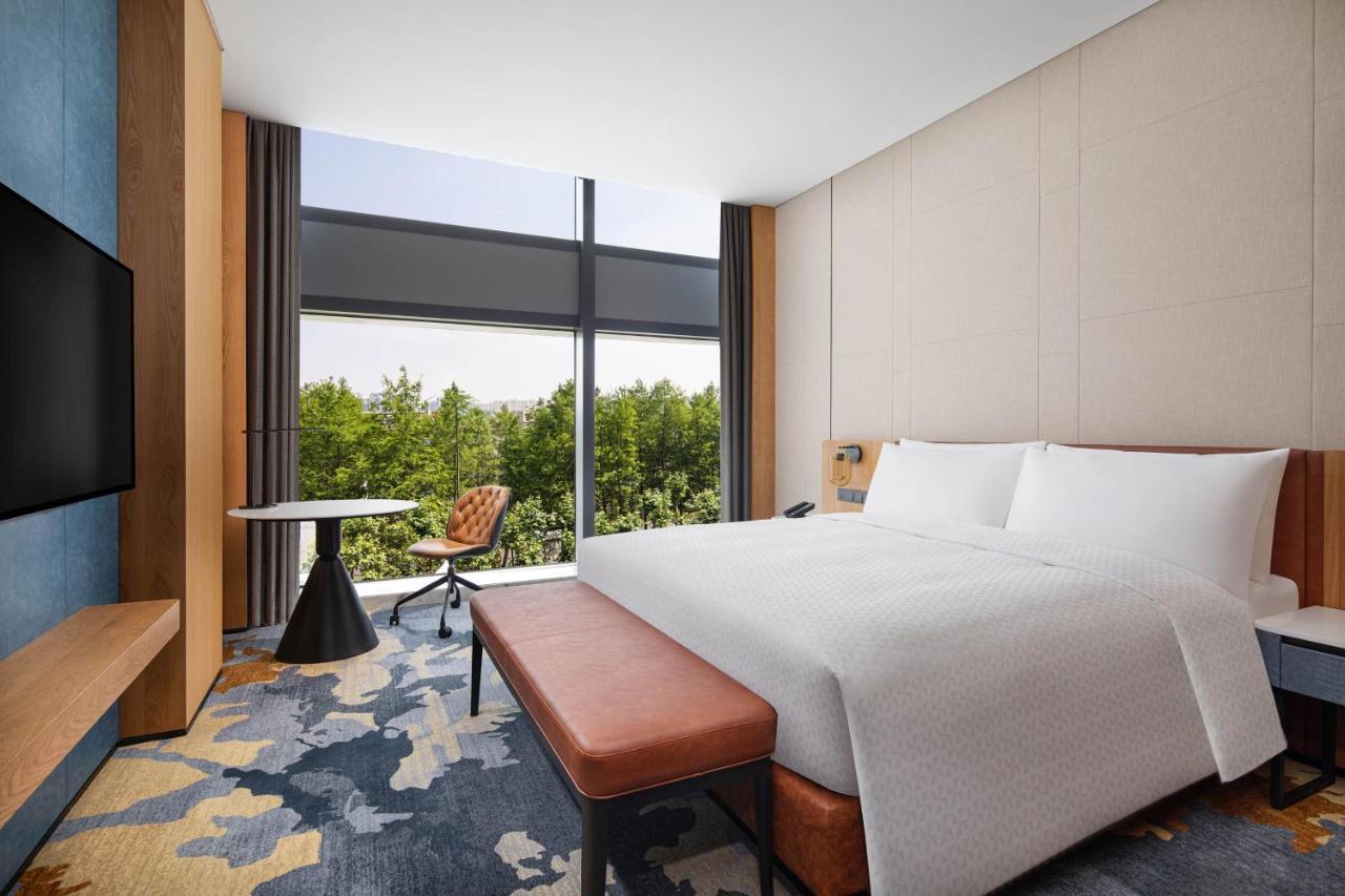 Four Points By Sheraton Jiading Hotel